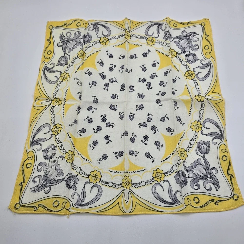 Vintage FLOWERS Ladies Handkerchief Hanky‎ Floral Yellow